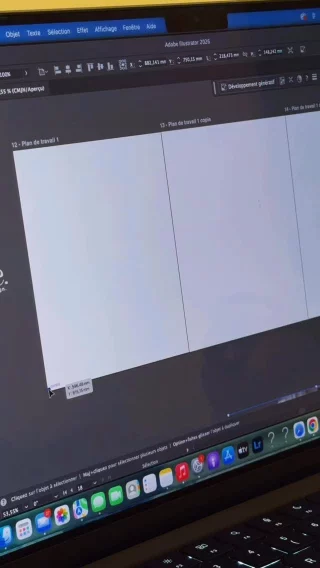 Instagram post from studiodescelia. This post is in position 1.